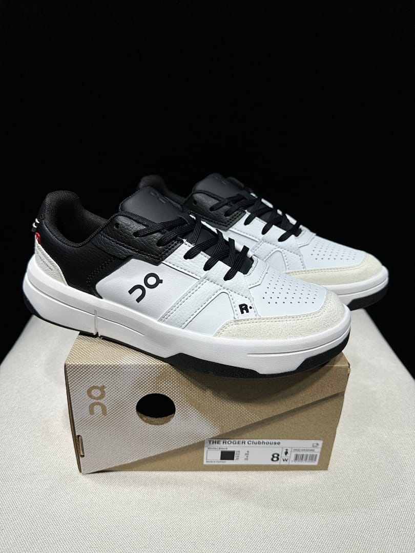 On THE ROGER Clubhouse 3 V2 'White Black'