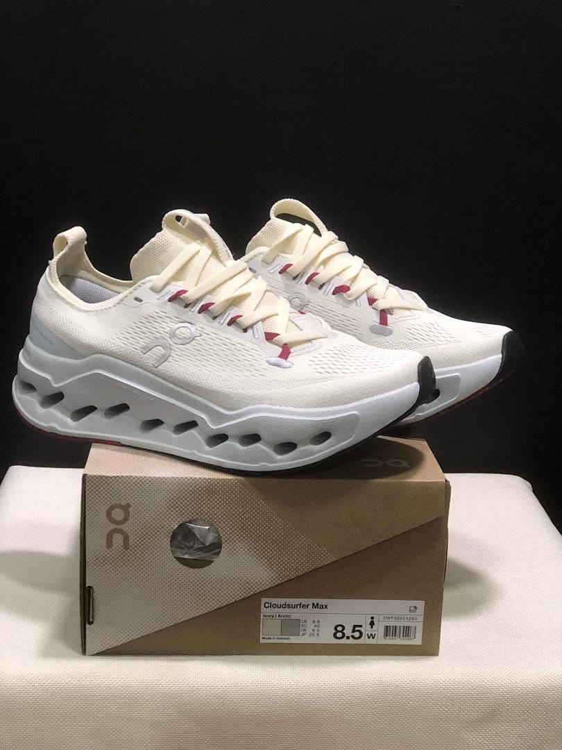 On Cloudsurfer Max (Colorway 12)