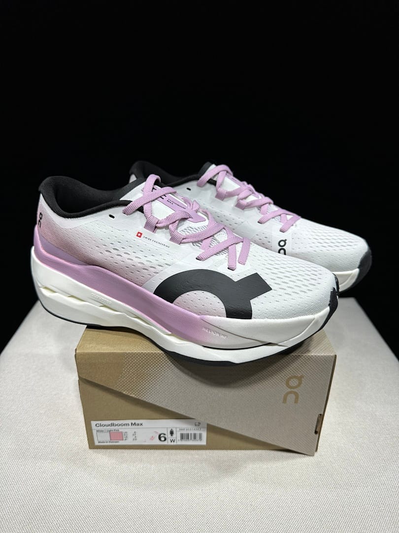 On Cloudboom Max (Colorway 10)