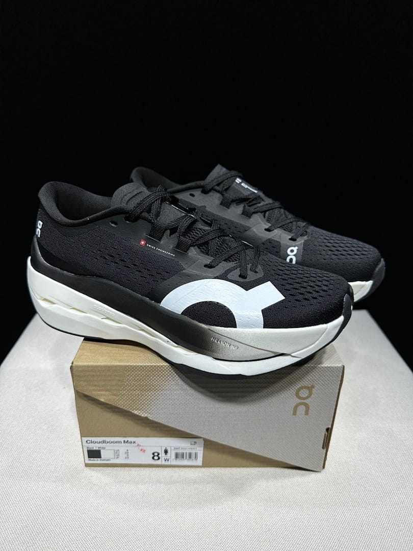 On Cloudboom Max (Colorway 16)