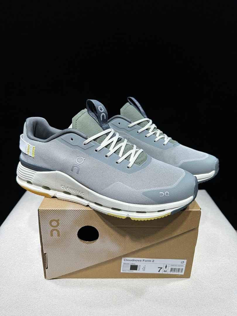 On Cloudnova Form 2 'New Colorway' (Colorway 2)