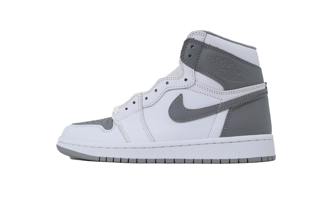 Air Jordan 1 Retro High OG Stealth