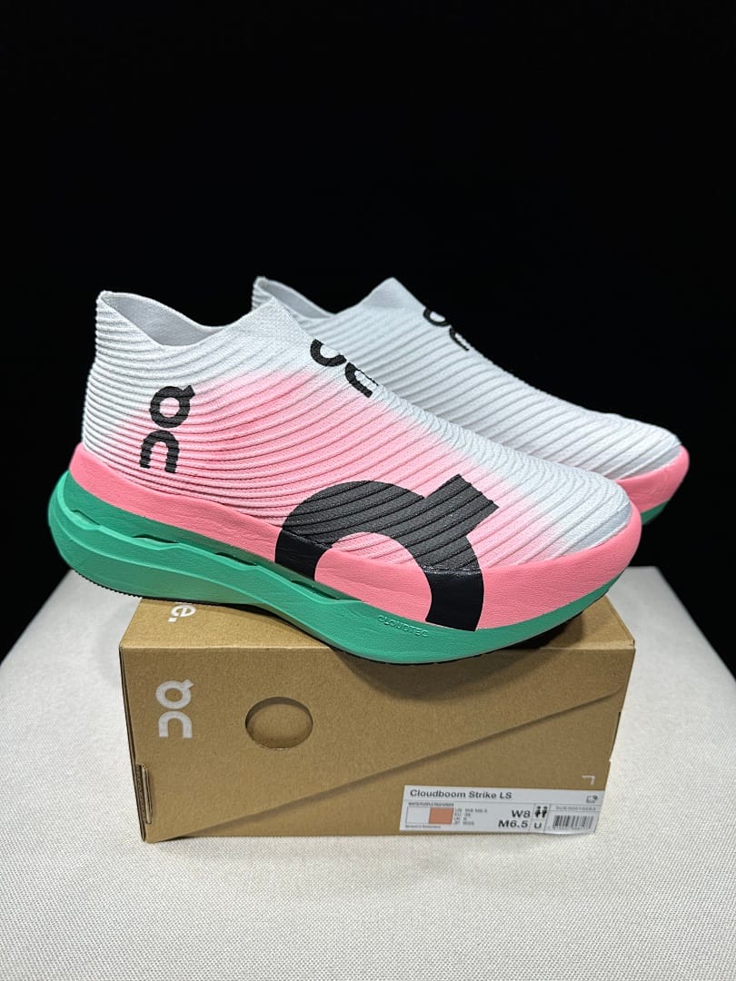 On Cloudboom Strike LS (Colorway 9)