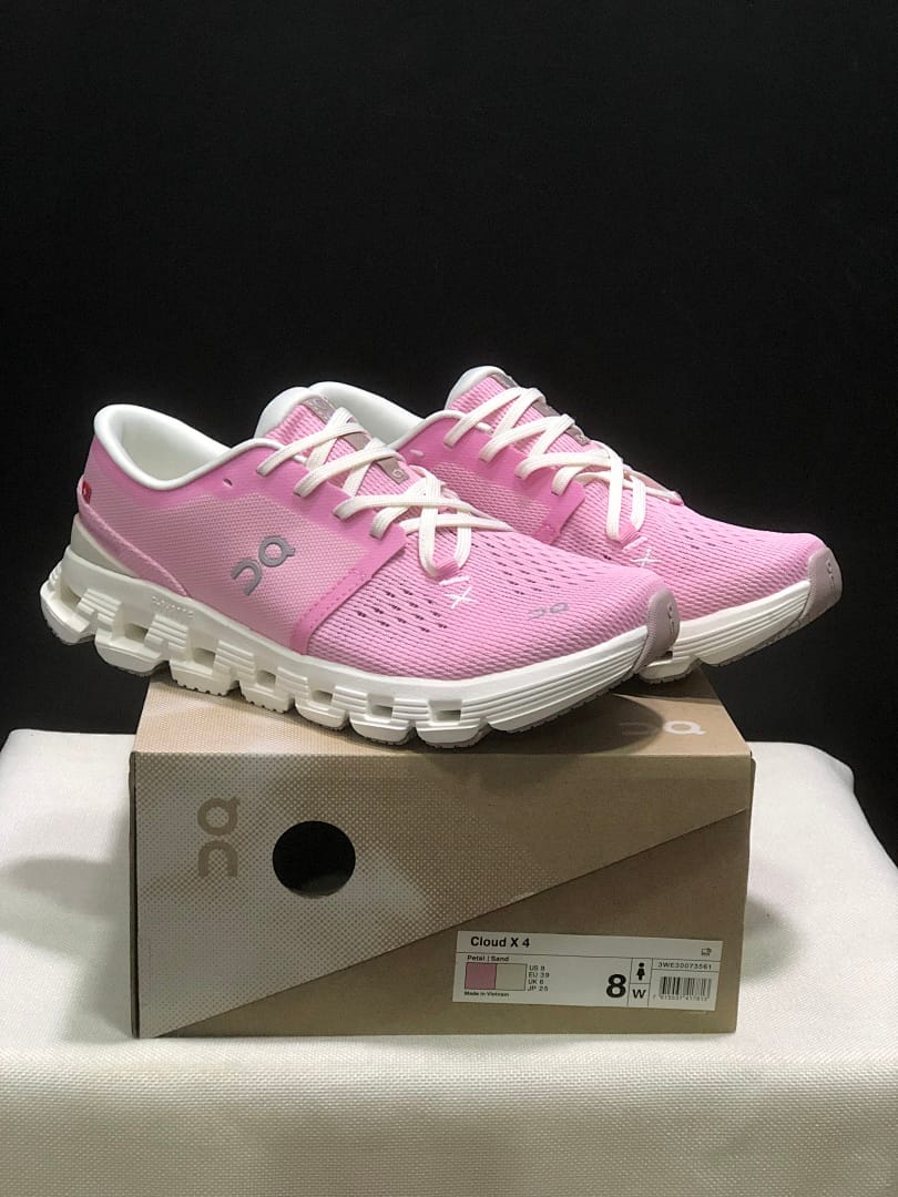 On Cloud X4 (Colorway 8)