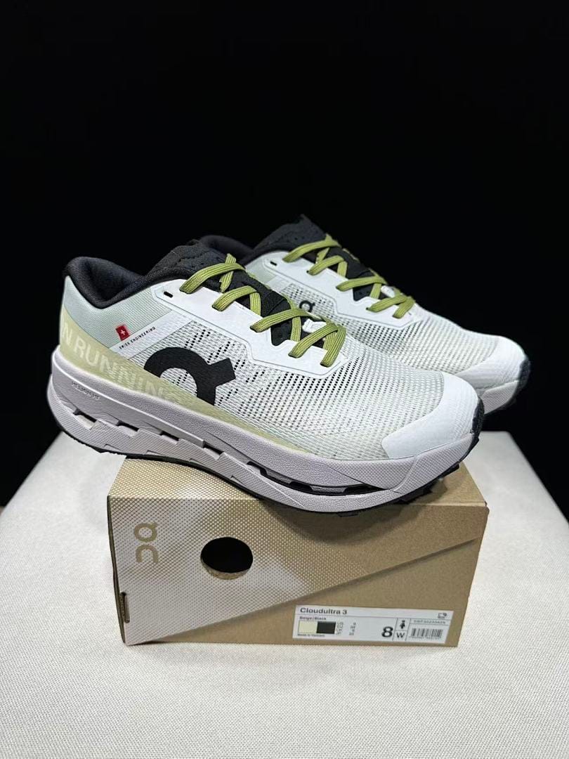 On Cloudultra 3 (Colorway 9)
