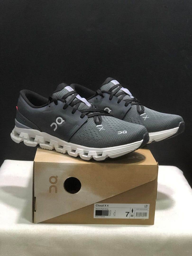 On Cloud X4 (Colorway 6)