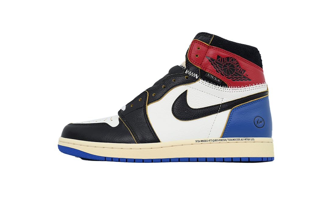 Air Jordan 1 Retro High OG New UN Collaboration