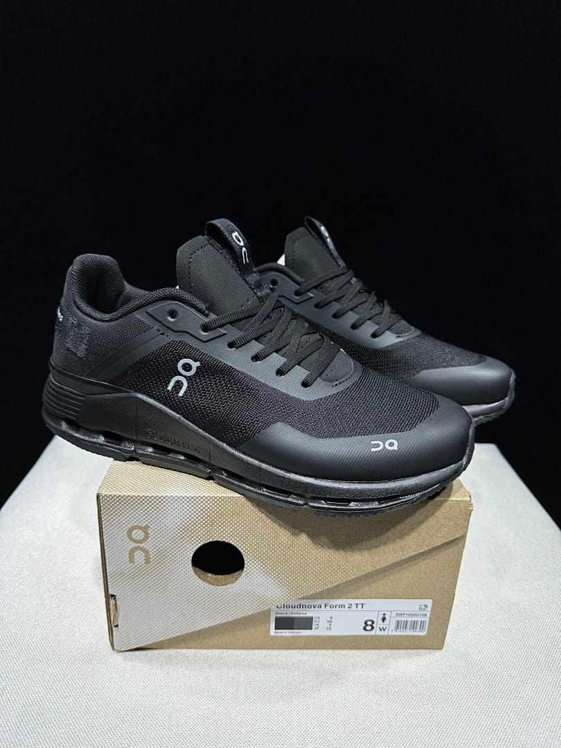 On Cloudnova Form 2 'Triple Black'