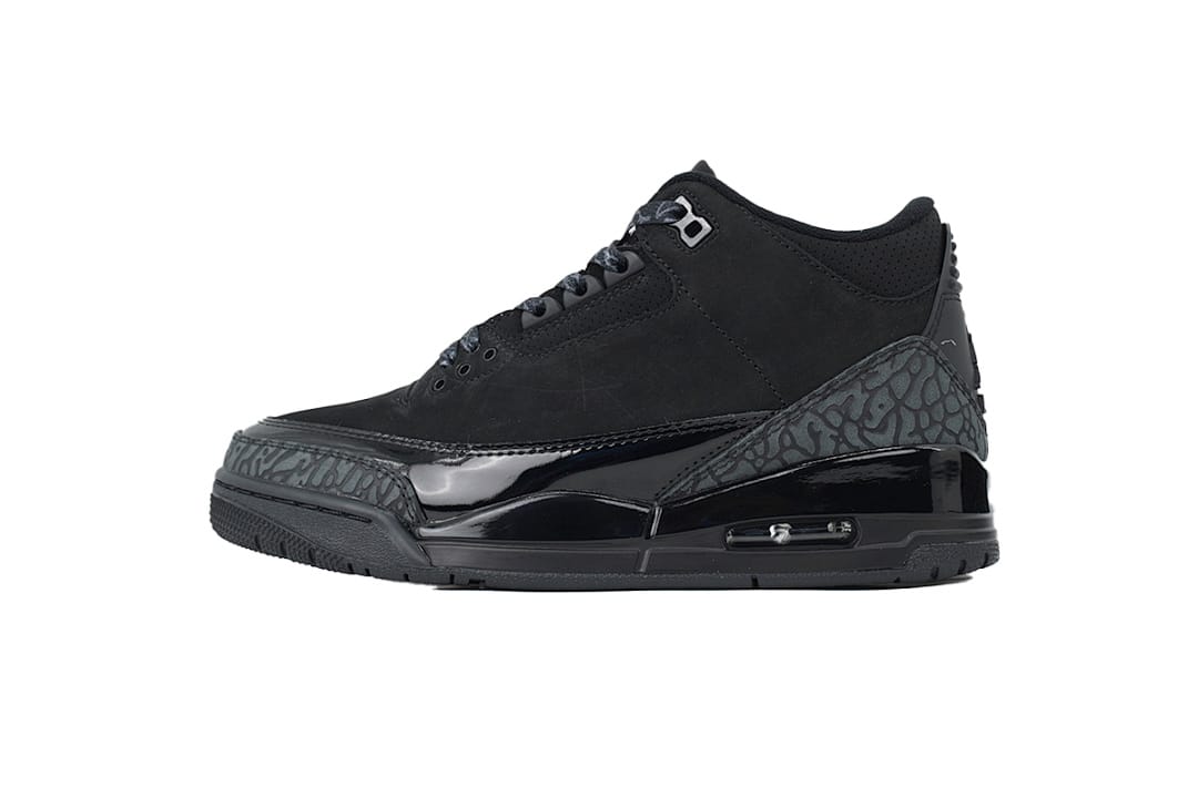 Air Jordan 3 Retro Black Cat