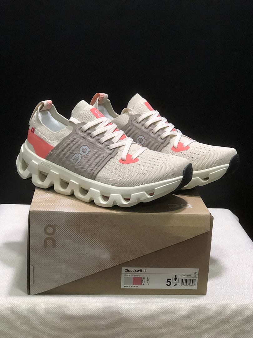 On Cloudswift 4 (Colorway 6)