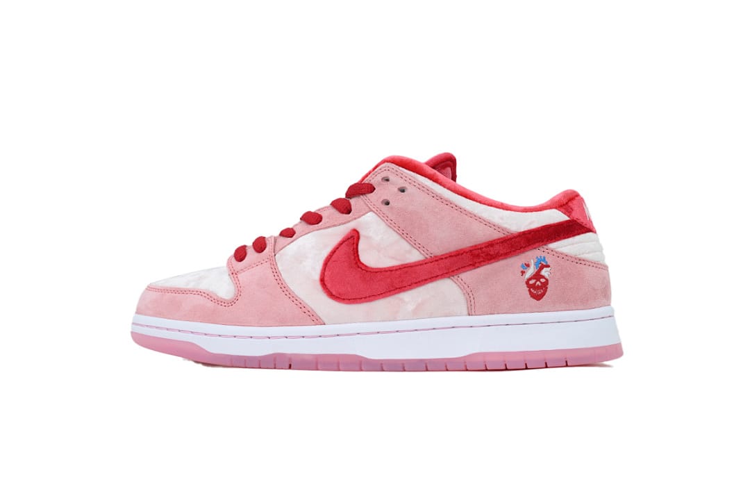 Nike Dunk Low SB DA Edition Valentine