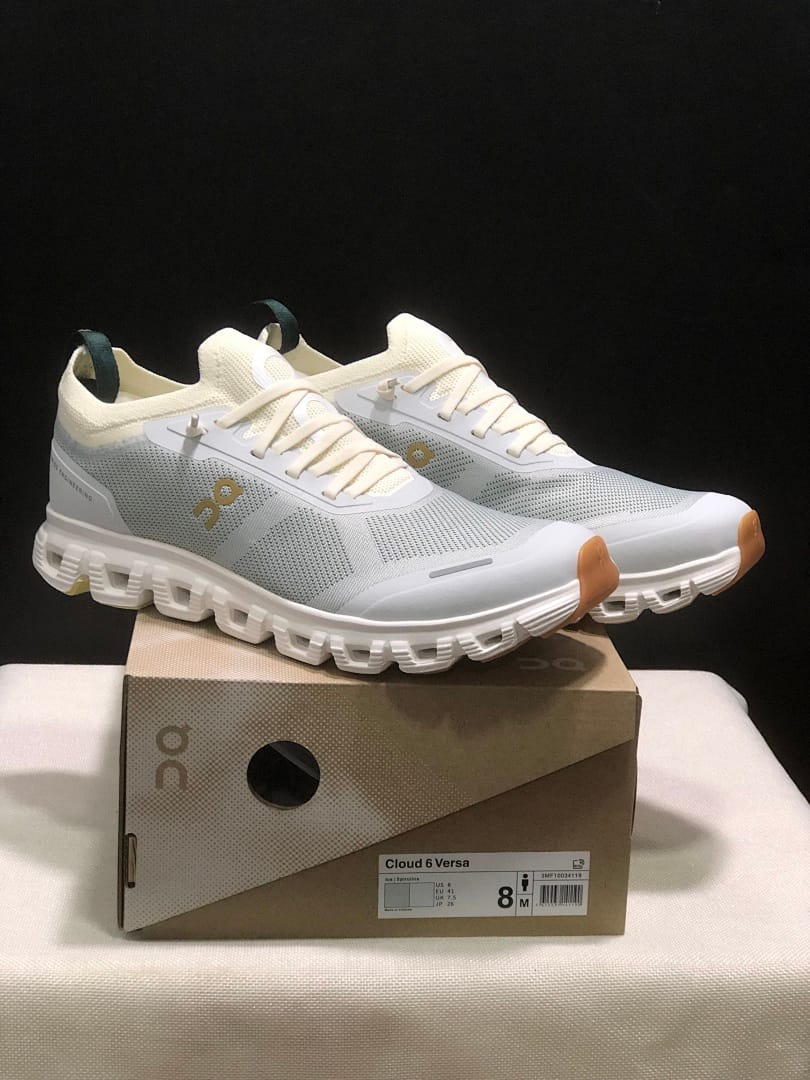 On Cloud 6 Versa (Colorway 3)