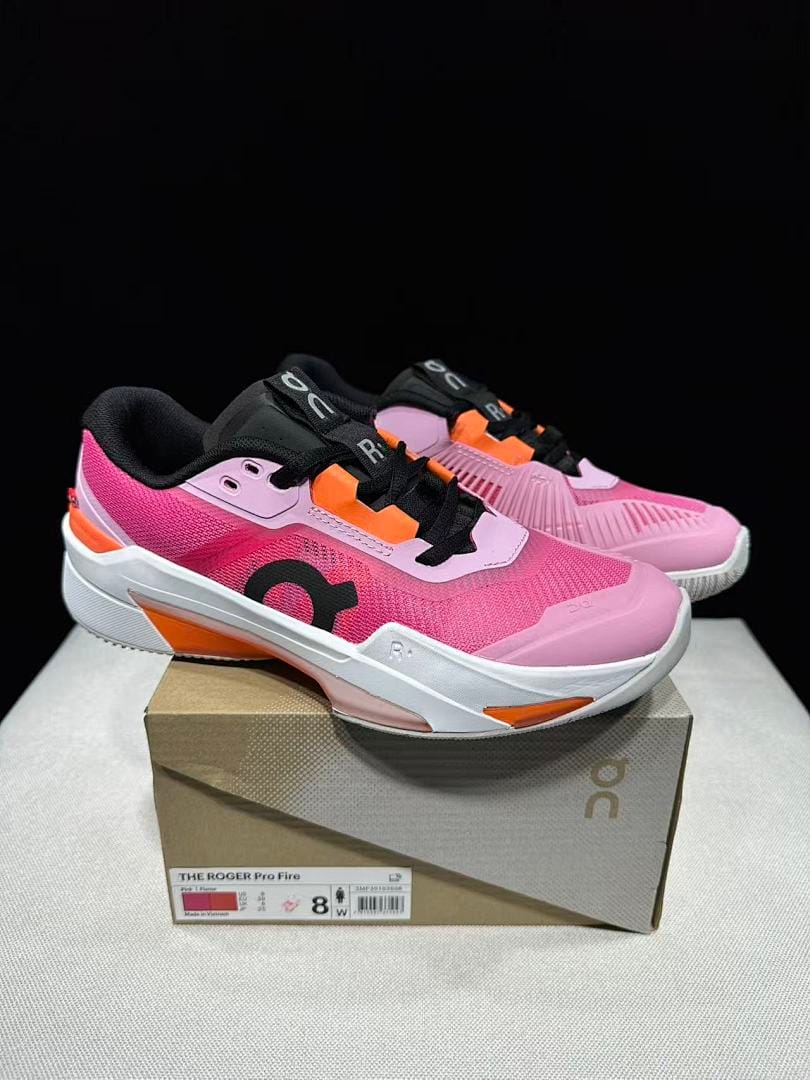 On The Roger Pro Fire Clay (Colorway 6)