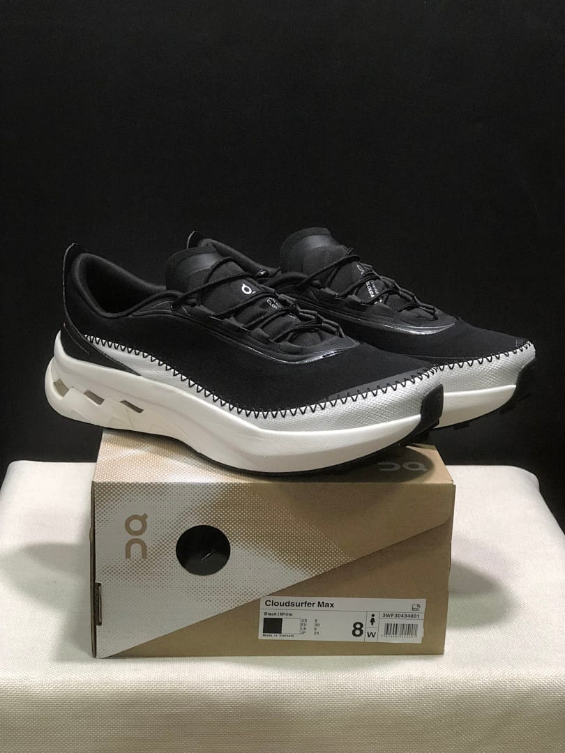 On Cloudsurfr Max 2 (Colorway 6)