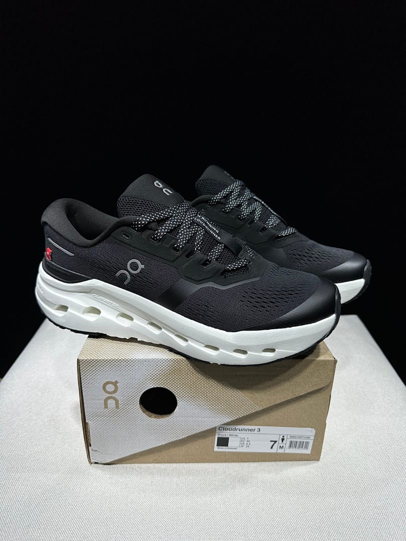 On Cloudrunner 3 (Colorway 13)