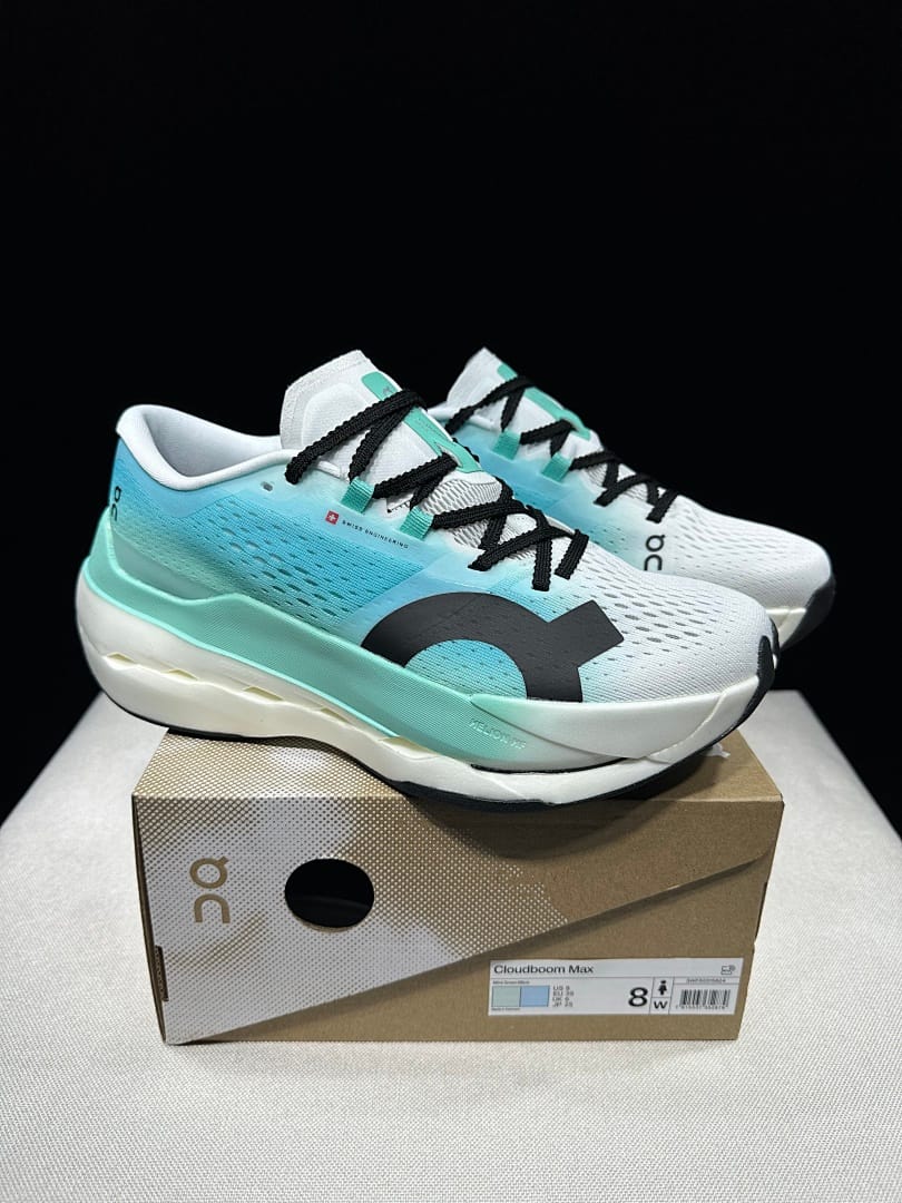 On Cloudboom Max (Colorway 2)