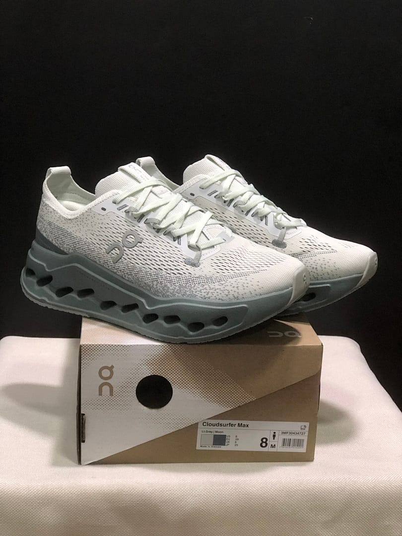 On Cloudsurfer Max (Colorway 8)