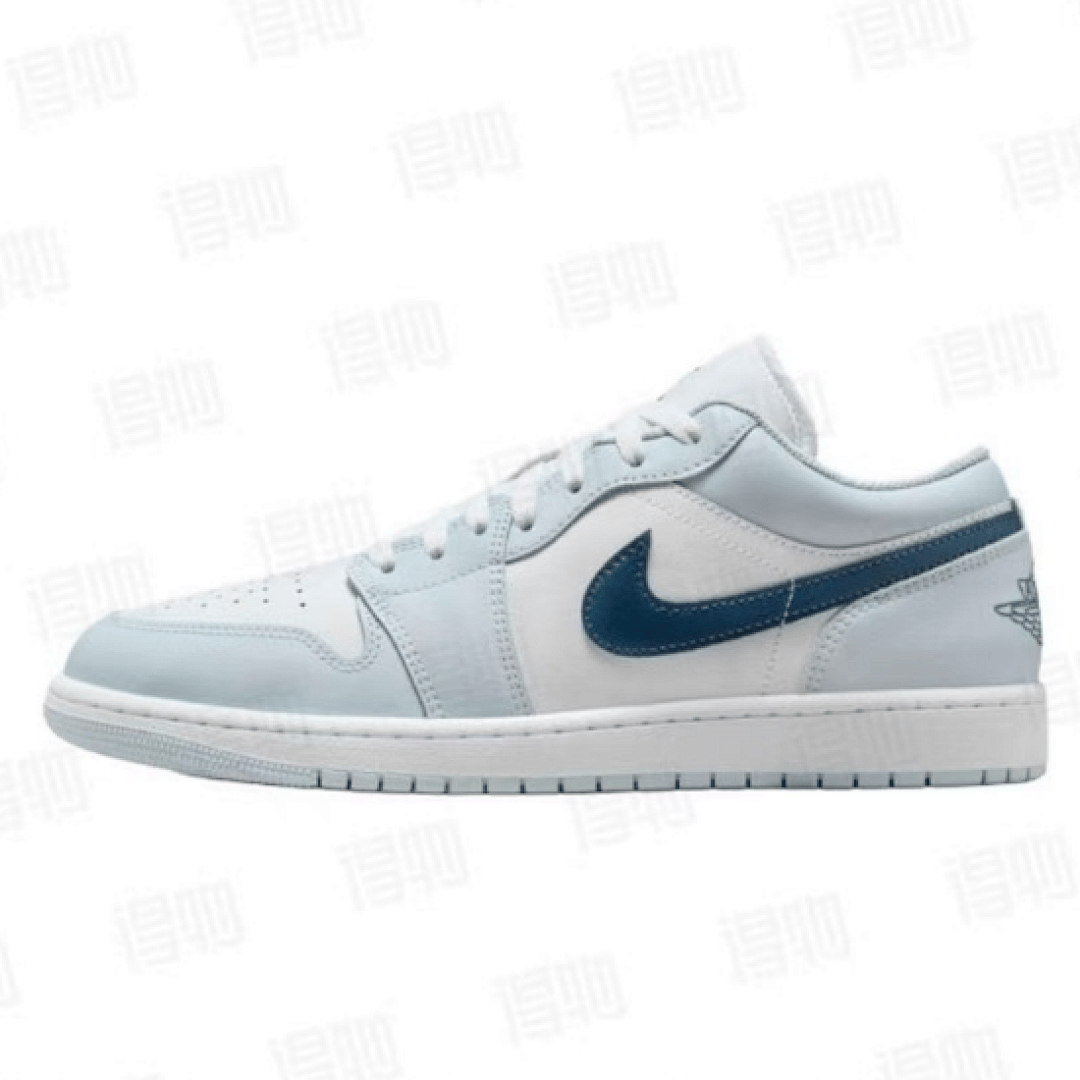 Air Jordan 1 Retro Low Light Blue White