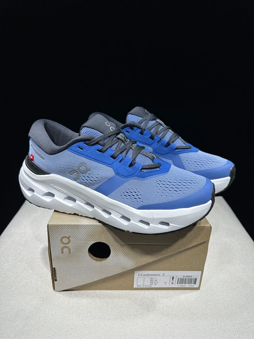 On Cloudrunner 3 (Colorway 4)