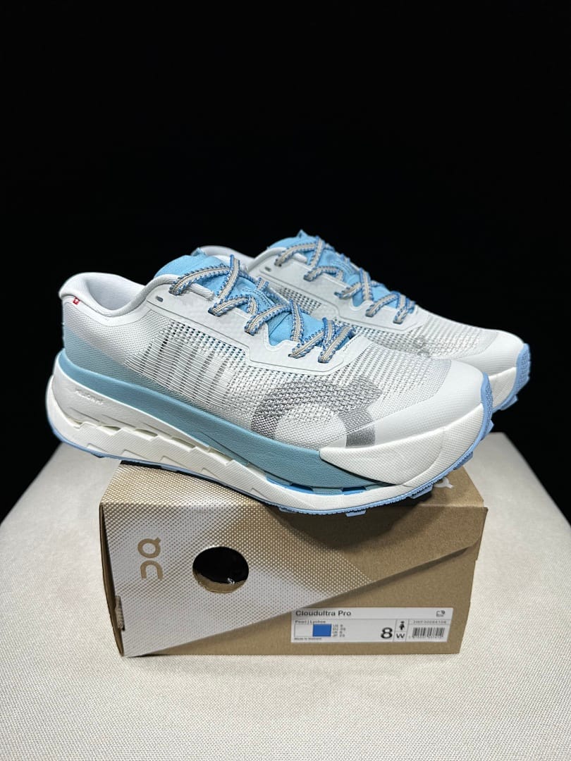 On Cloudultra Pro (Colorway 2)
