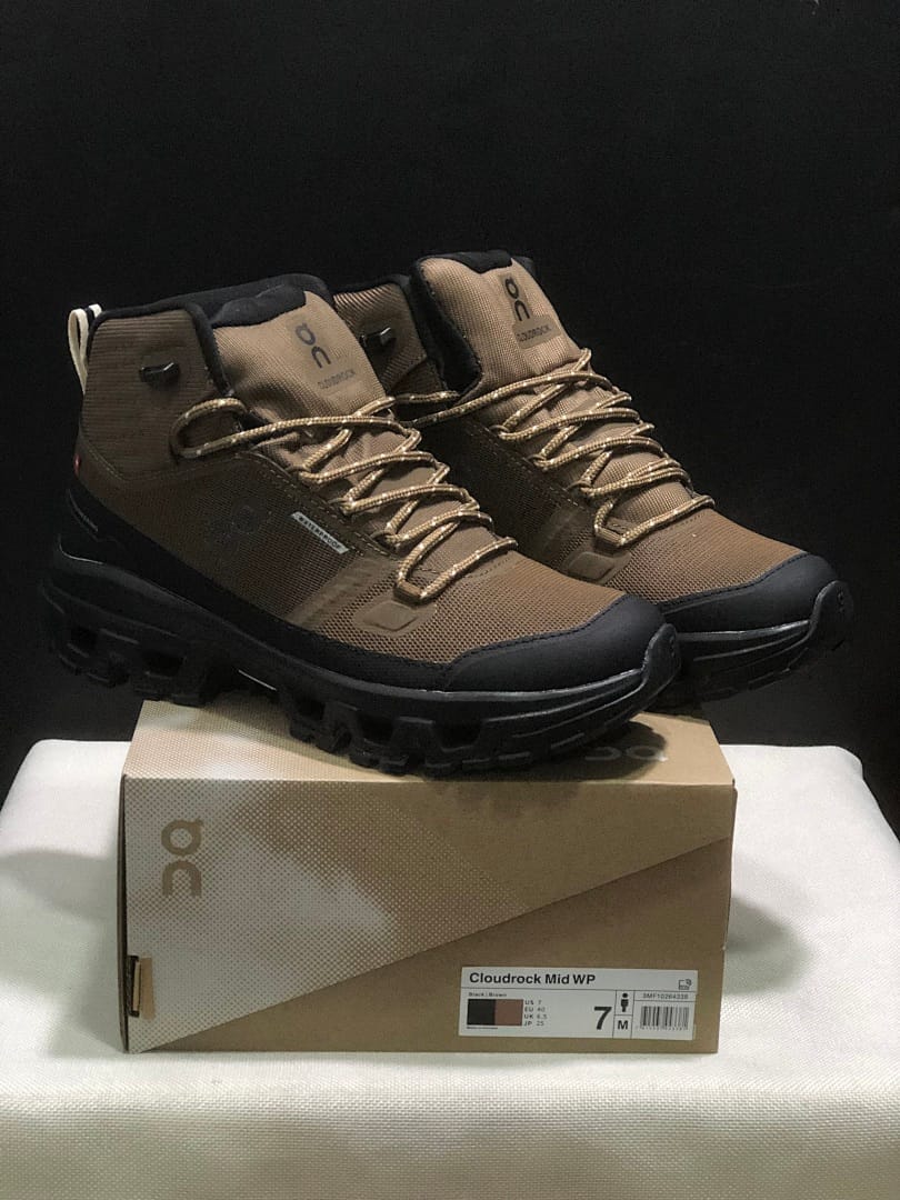 On Cloudrock Low WP (Colorway 5)