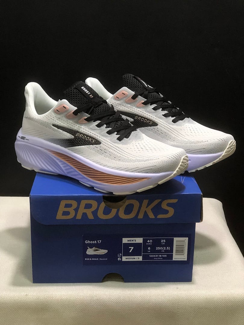 Brooks Ghost 17