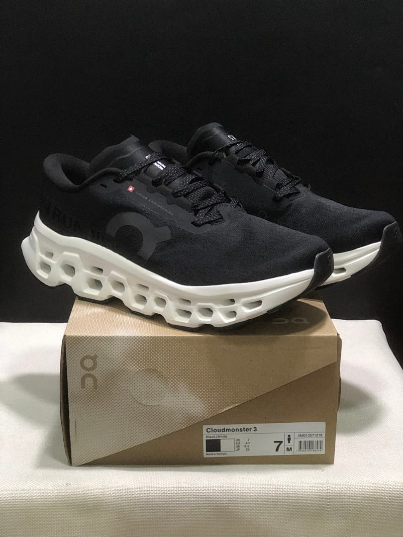 On Cloudmonster 3 (Colorway 11)