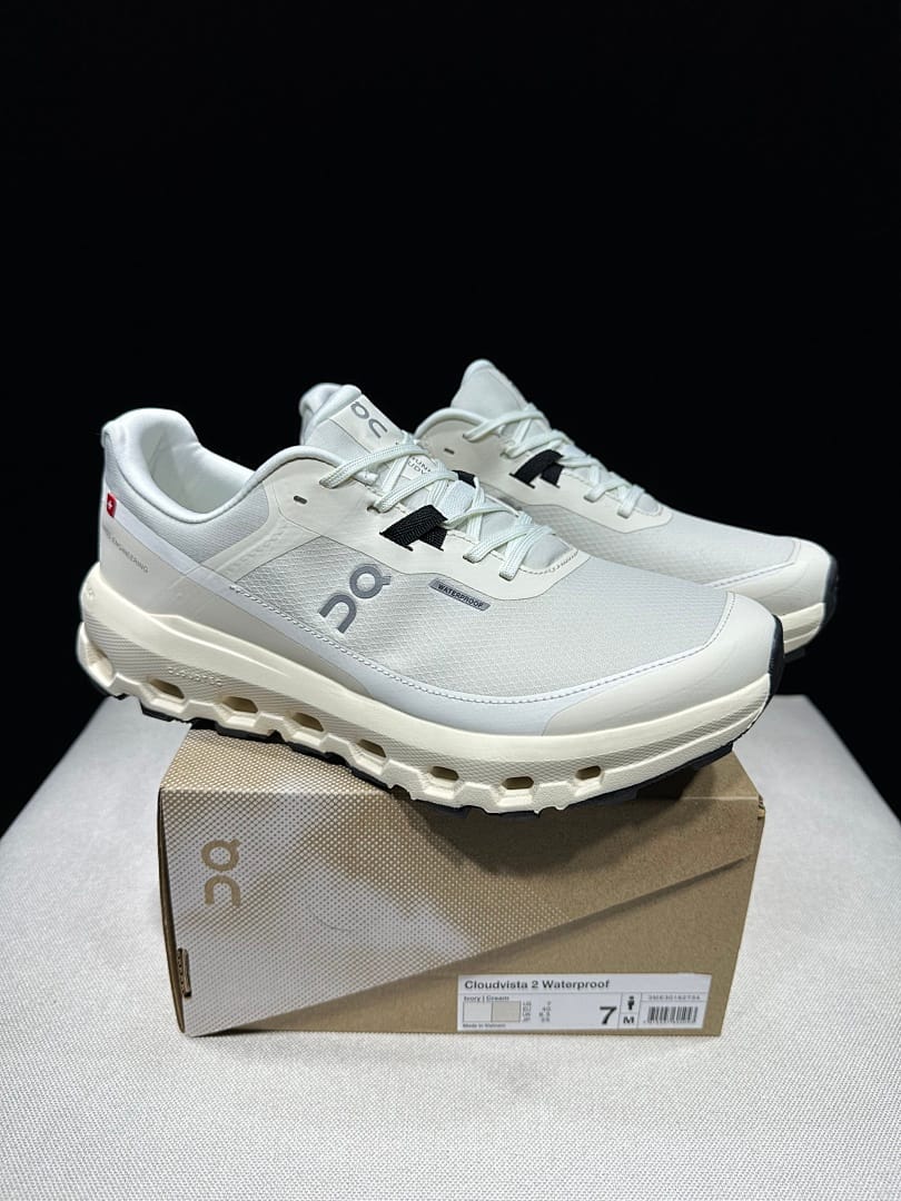 On Cloudvista 2 WP 'Off White'