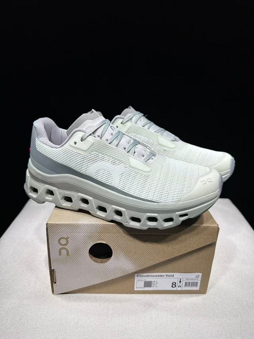 On Cloudmonster Void 'Grey'