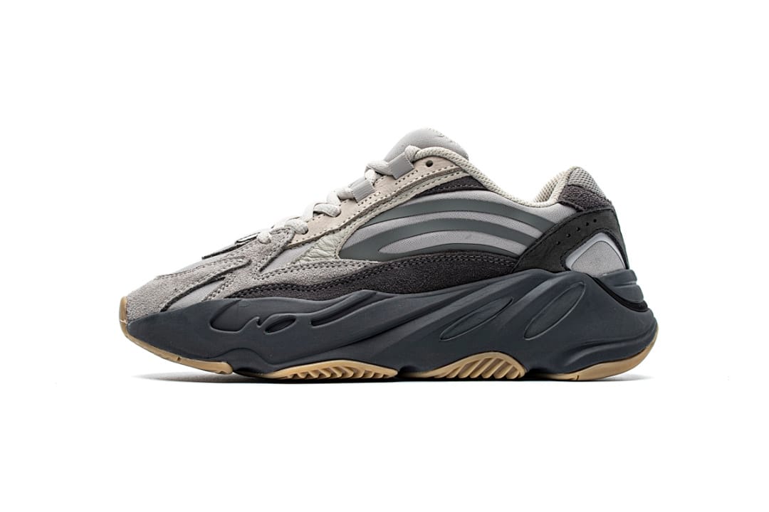 Yeezy Boost 700 V2 A8 Tephra
