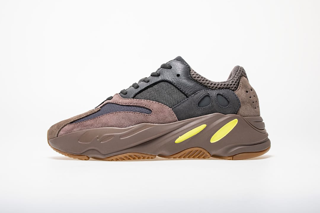 Yeezy Boost 700 A8 Mauve