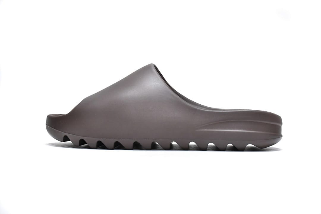 Adidas Yeezy Slide M3 Soot