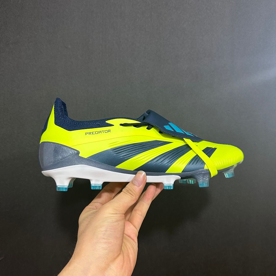 Adidas Predator 30th V37 FG
