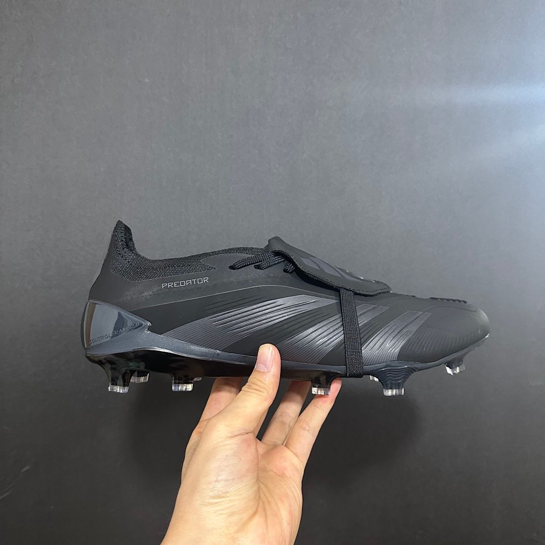 Adidas Predator 30th V52 FG