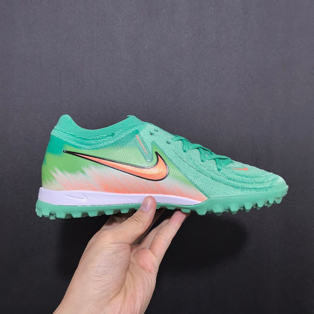 Nike Phantom GX 2 V4 TF