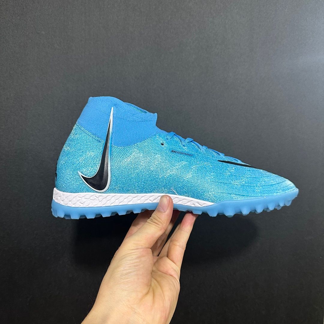 Nike Lunar V2 TF