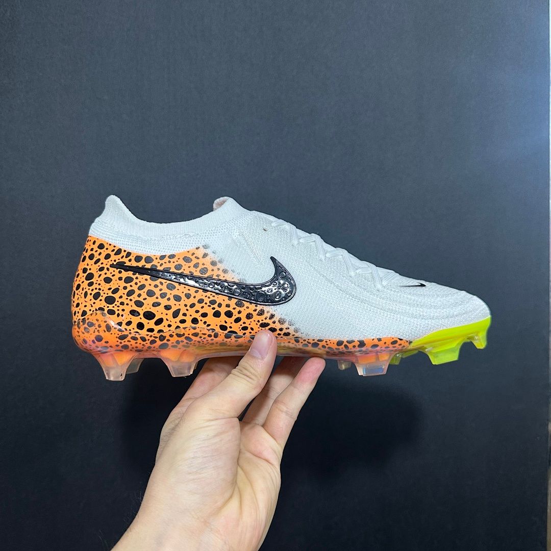 Nike Phantom GX 2 V33 FG