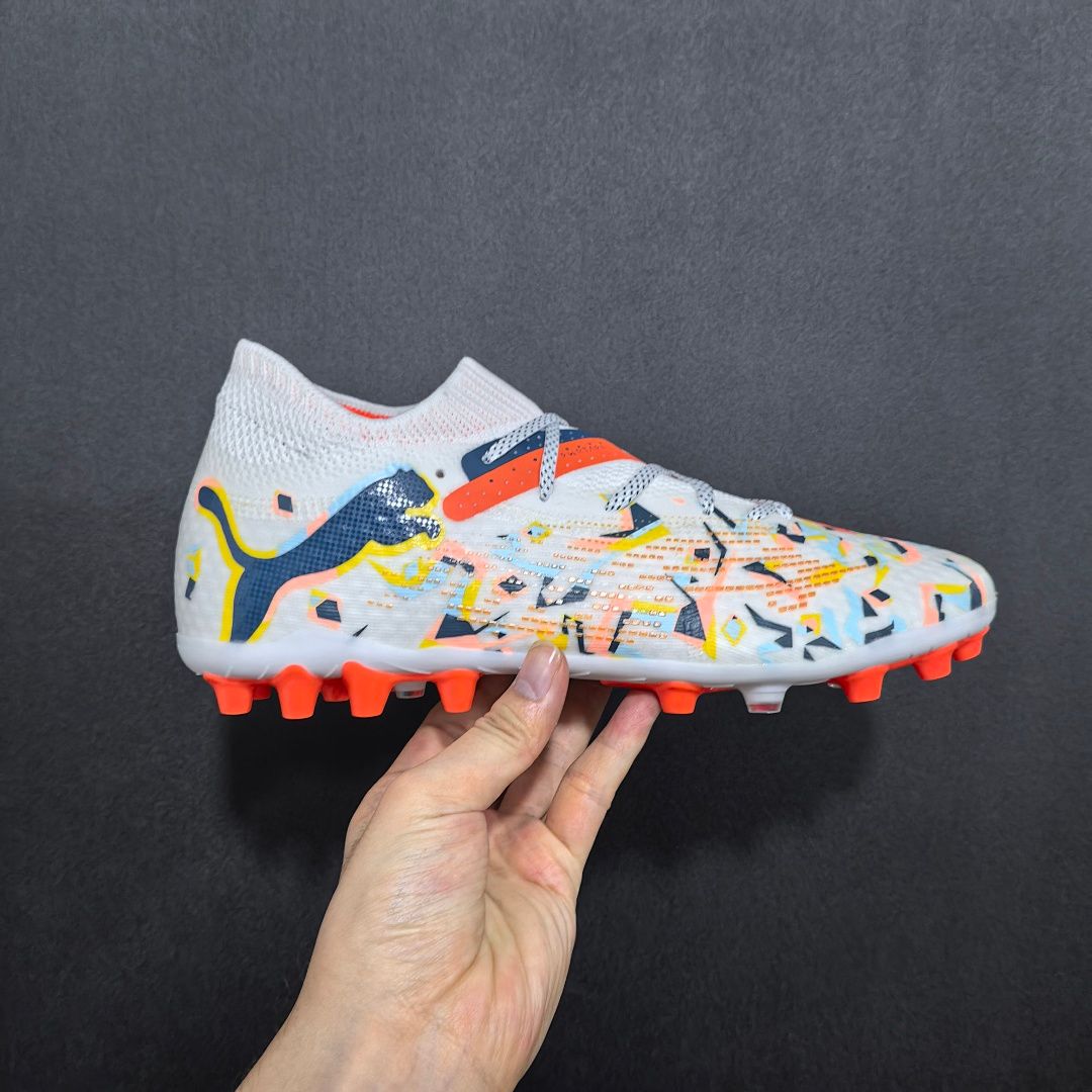 Puma Future Ultimate V12 MG