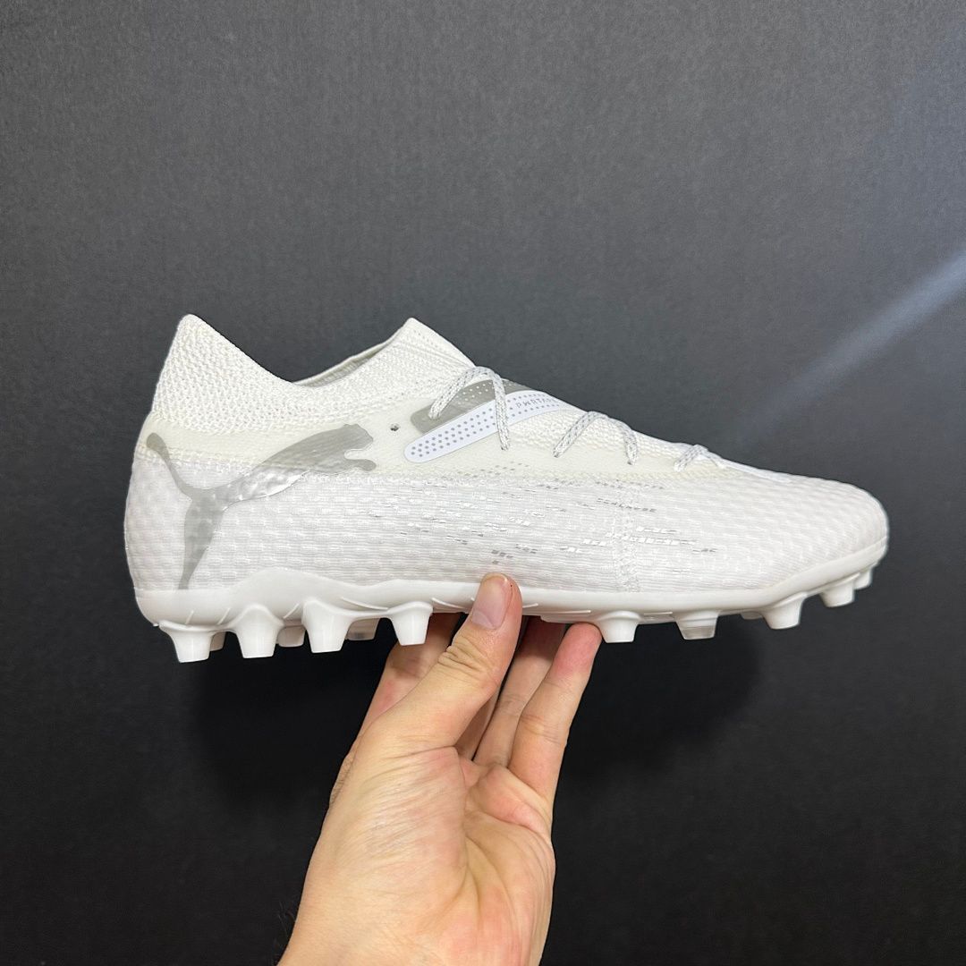 Puma Future Ultimate V28 MG
