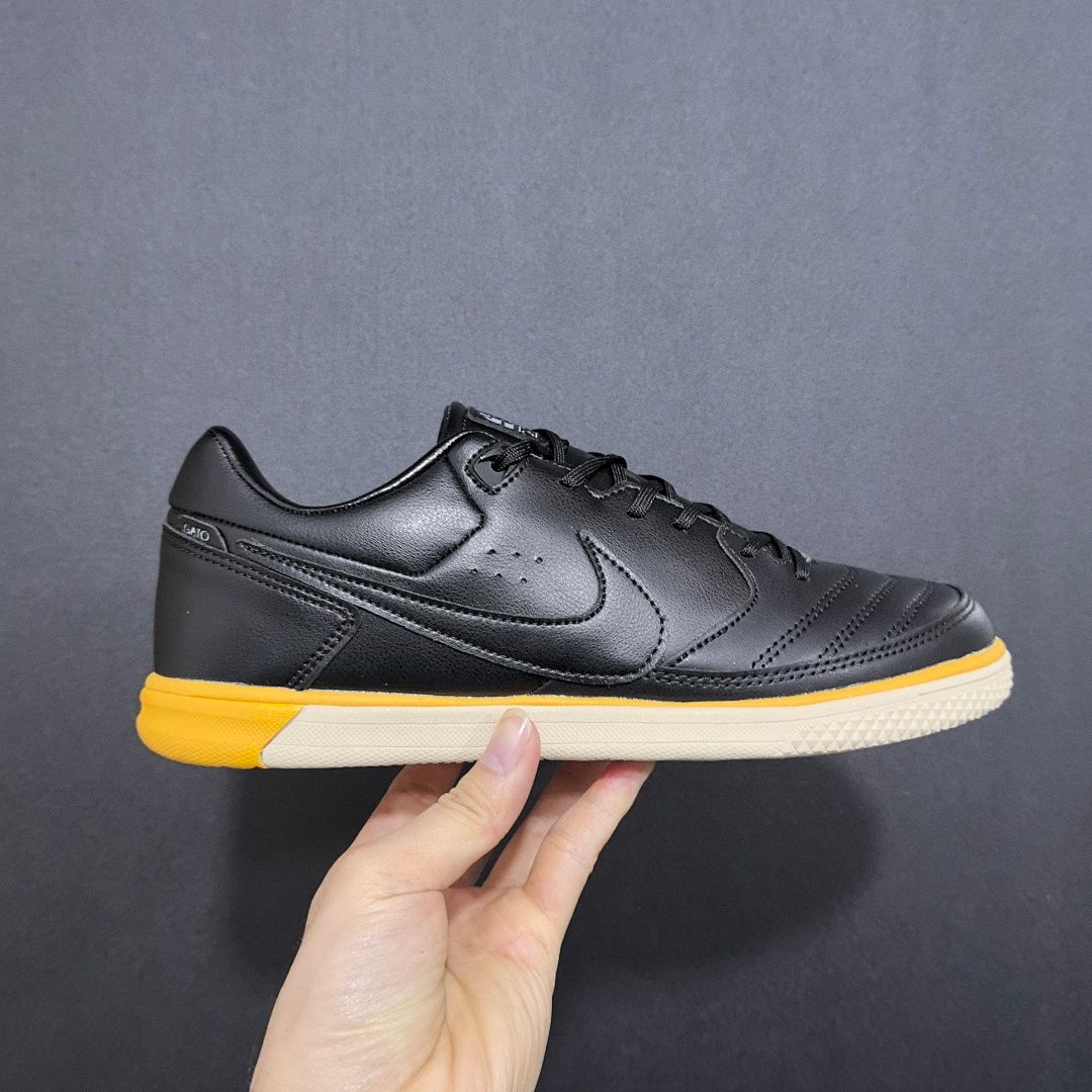 Nike Streetgato V4 IC