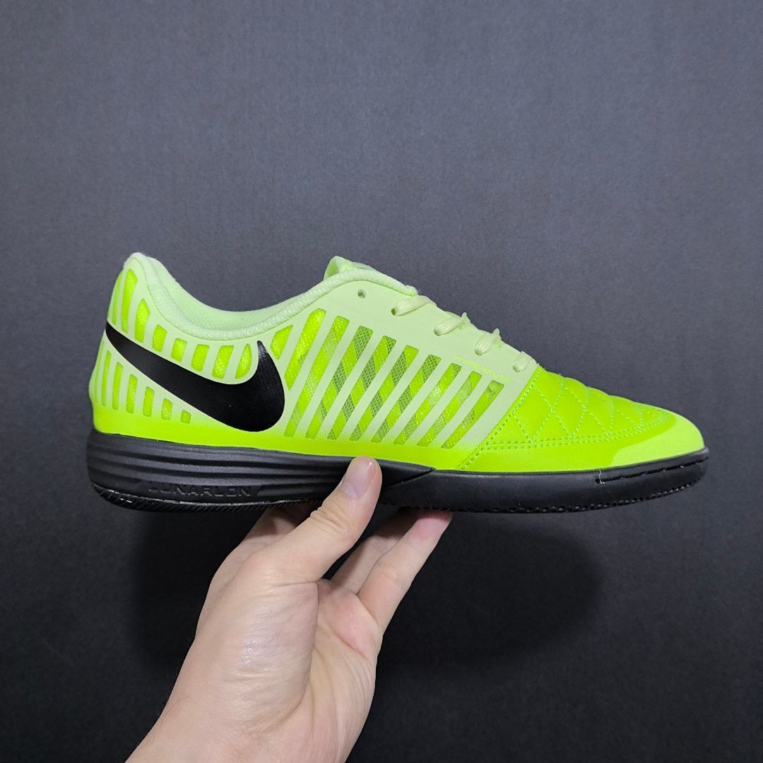 Nike Lunar Gato II V9 IC