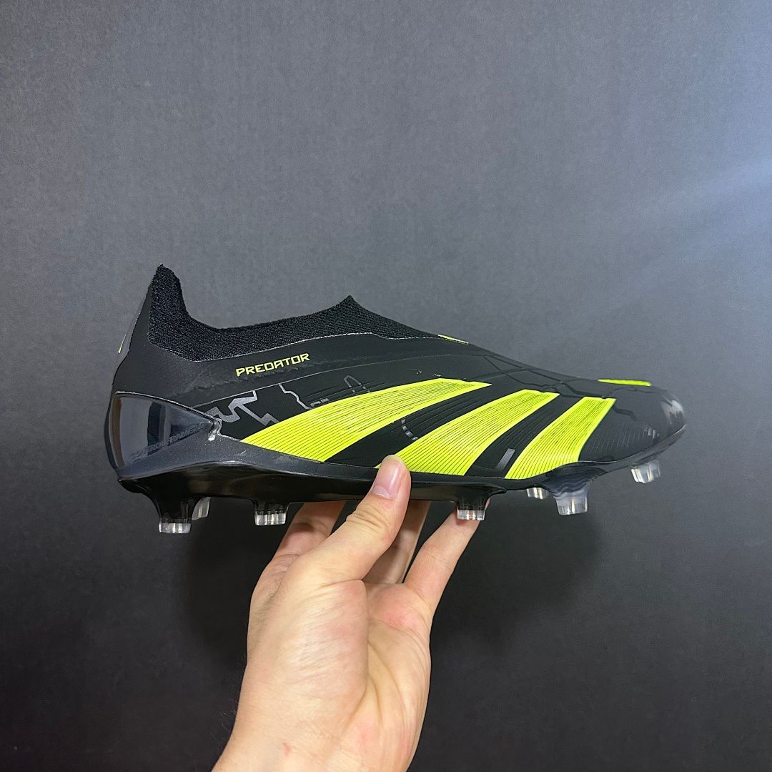 Adidas Predator 24 V6 FG
