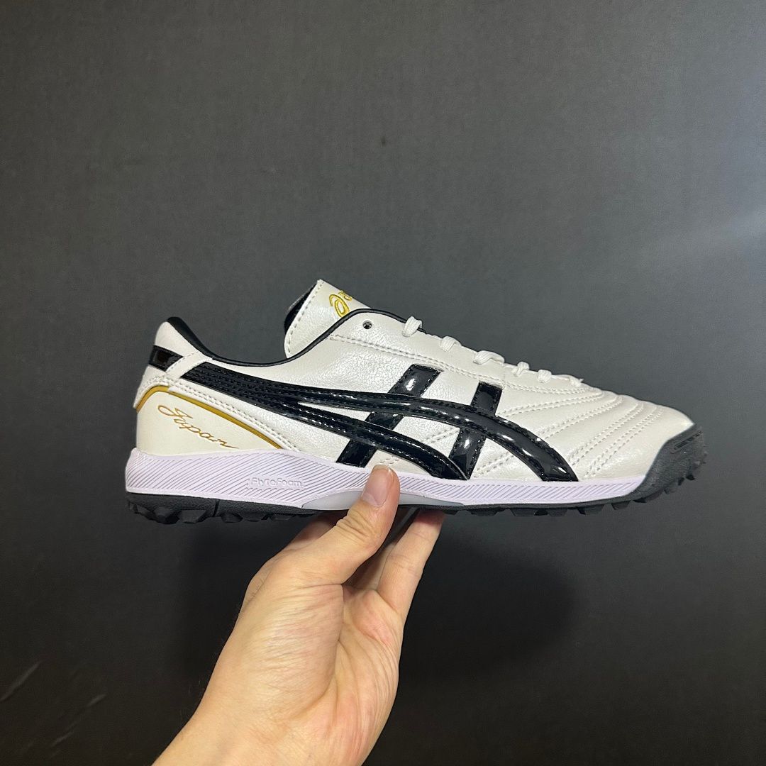 Asics Football Boot V2 TF