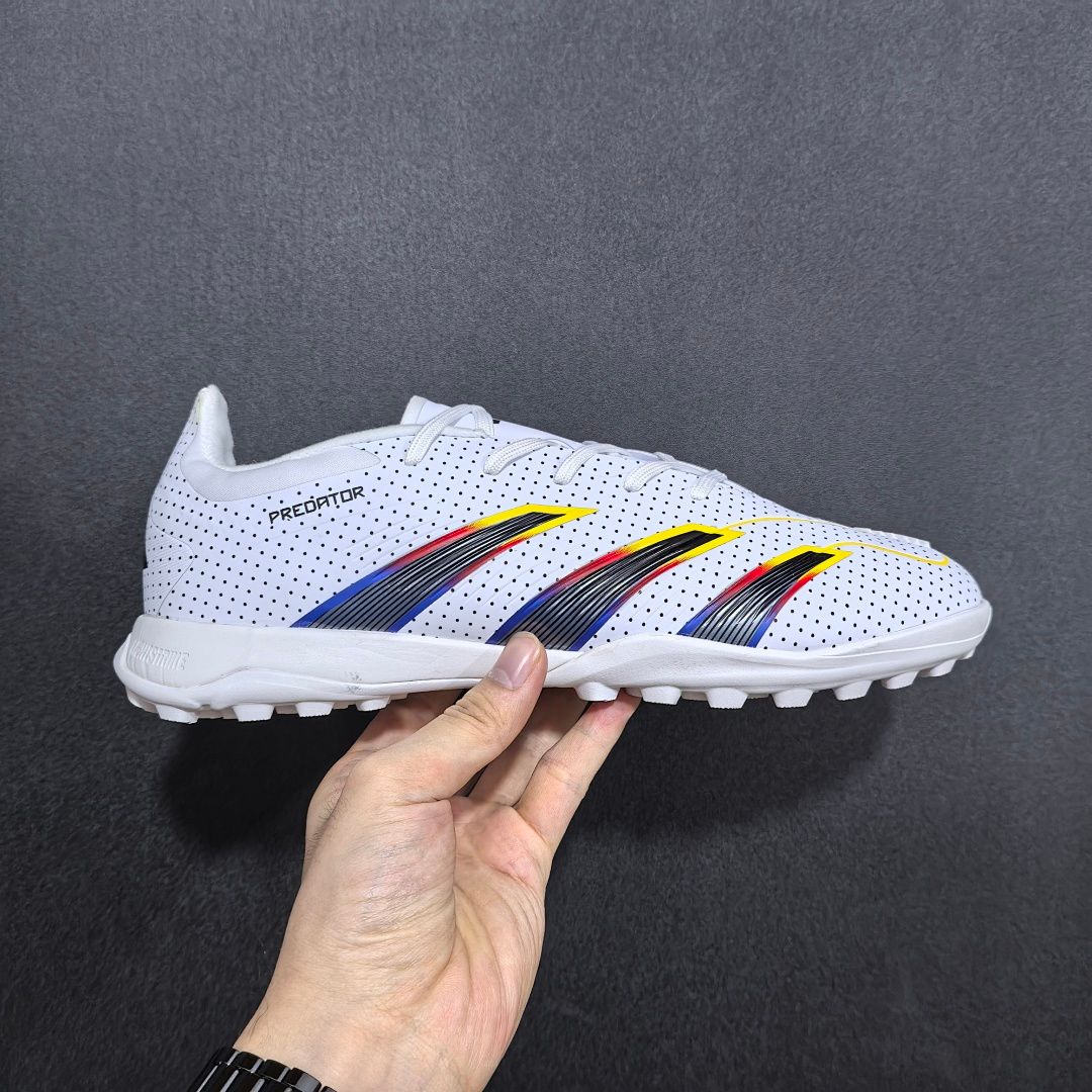 Adidas Predator 24 V1 TF