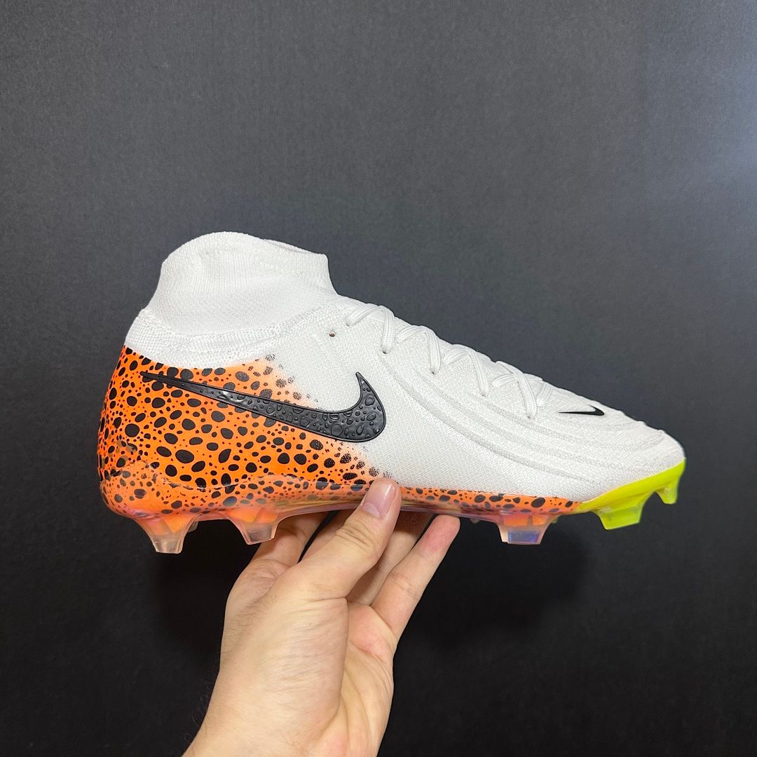 Nike Phantom GX 2 V6 FG