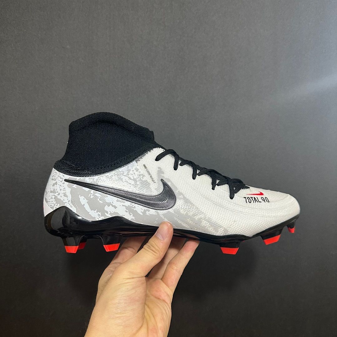Nike Phantom GX 2 V13 FG