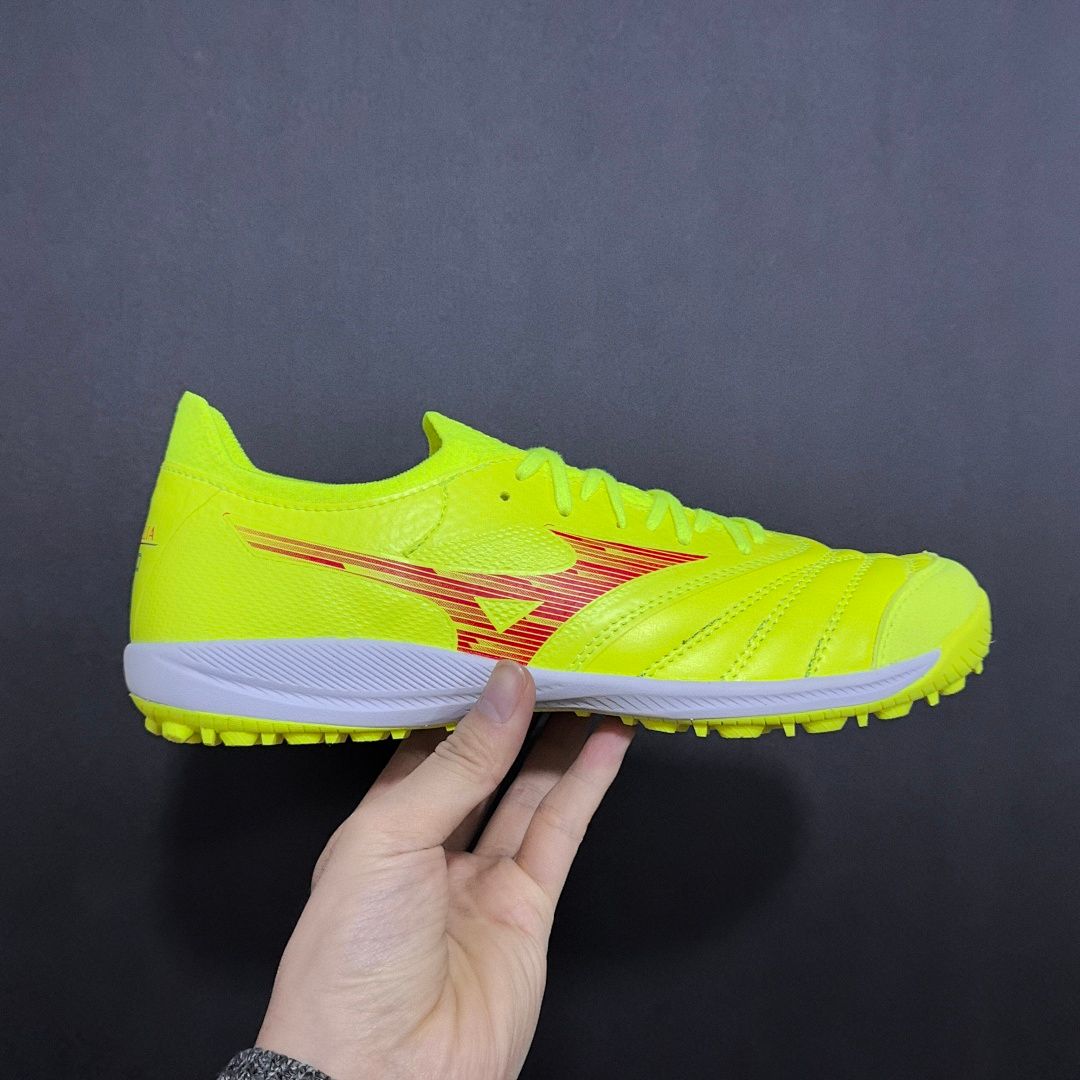 Mizuno Football Boot V15 TF