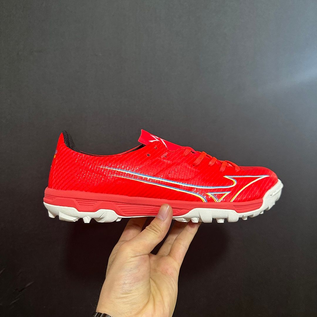 Mizuno Football Boot V26 TF