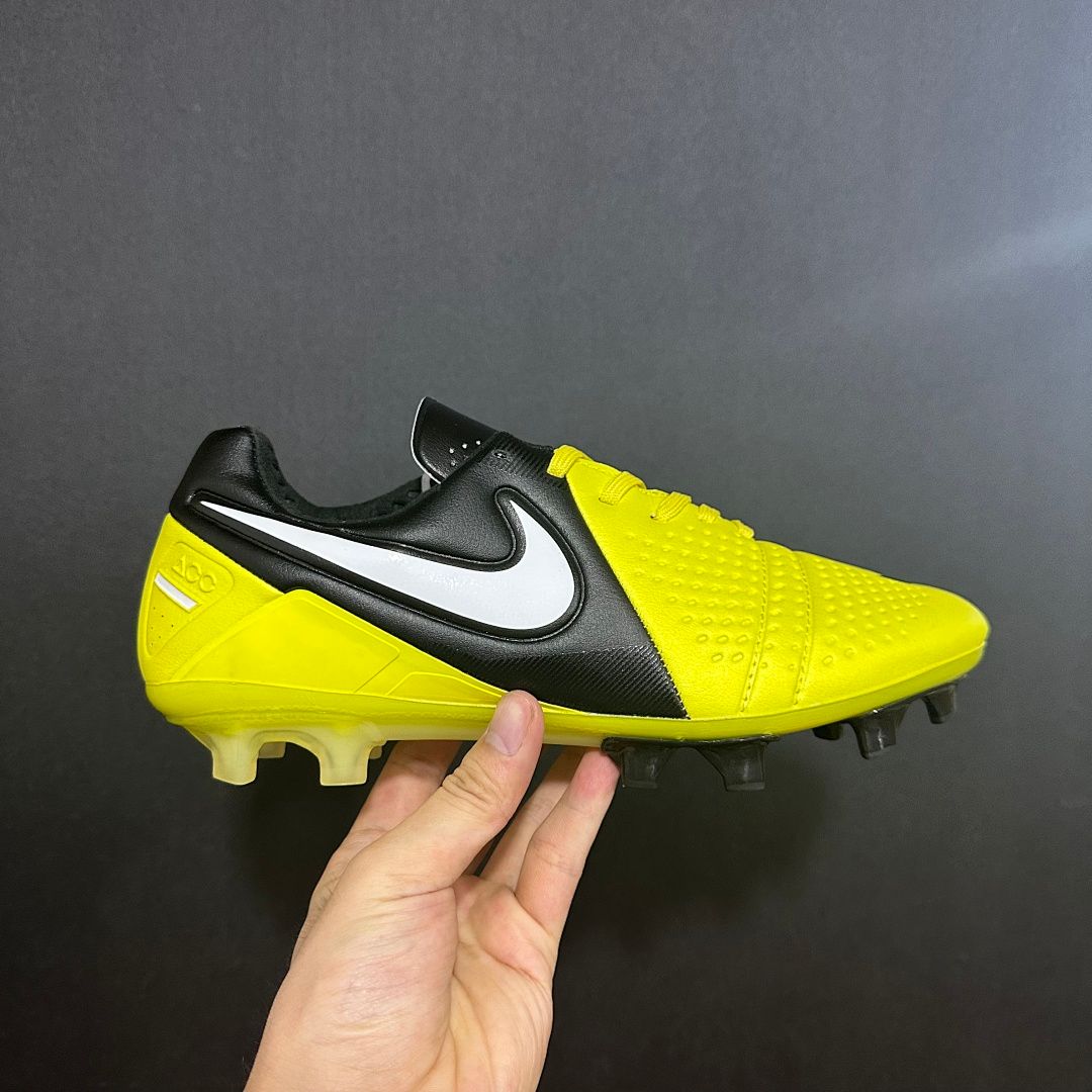 Nike CTR360 V5 FG