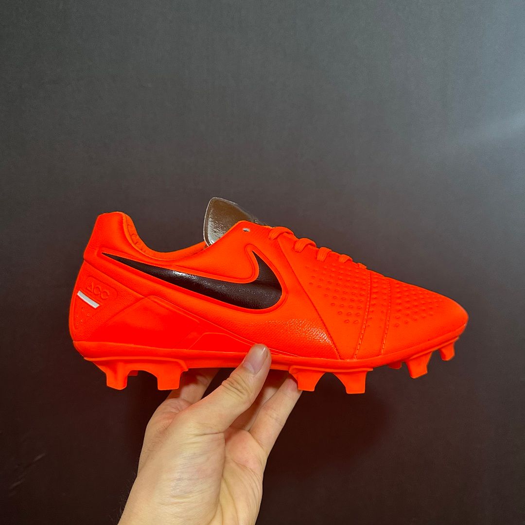 Nike CTR360 V6 FG